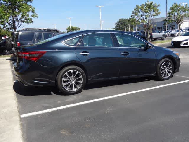 2017 Toyota Avalon XLE Premium