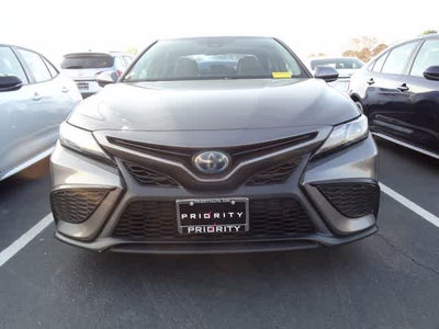 2021 Toyota Camry Hybrid SE