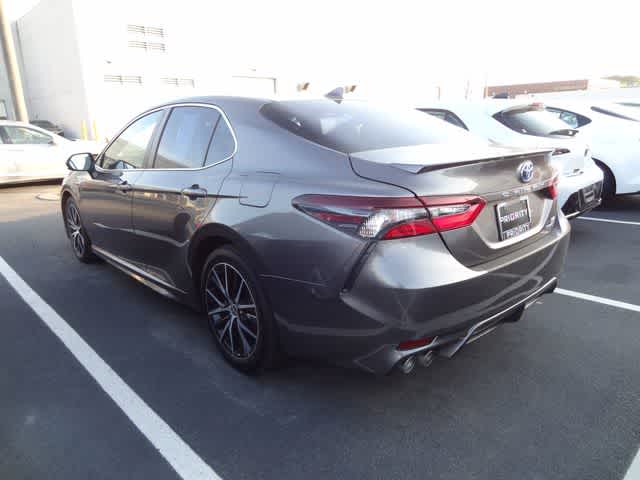 2021 Toyota Camry Hybrid SE