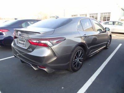 2021 Toyota Camry Hybrid SE