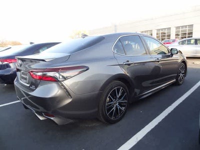 2021 Toyota Camry Hybrid SE