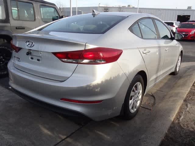 2018 Hyundai Elantra SE