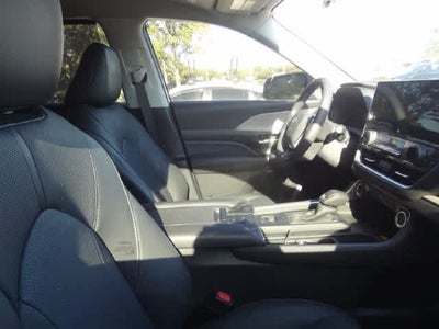 2024 Toyota Grand Highlander Hybrid Limited