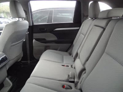 2019 Toyota Highlander LE