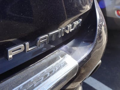 2022 Toyota Highlander Hybrid Platinum