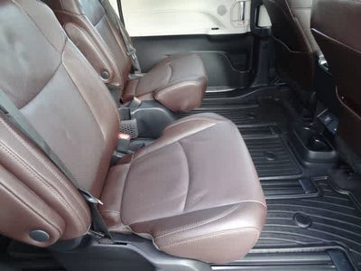 2023 Toyota Sienna Platinum