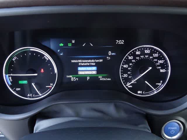2023 Toyota Sienna Platinum