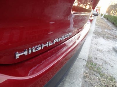 2023 Toyota Highlander LE