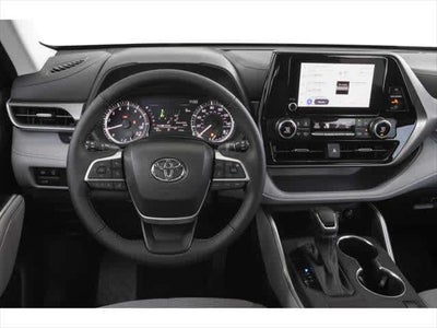 2025 Toyota Highlander LE