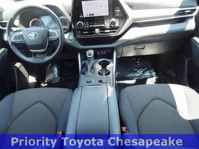 2023 Toyota Highlander LE