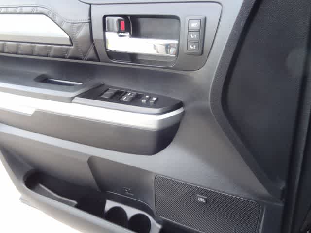 2017 Toyota Tundra Platinum