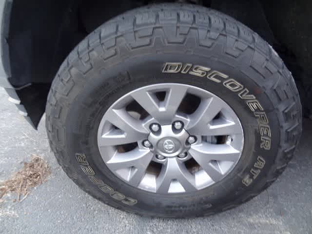 2016 Toyota Tacoma SR5