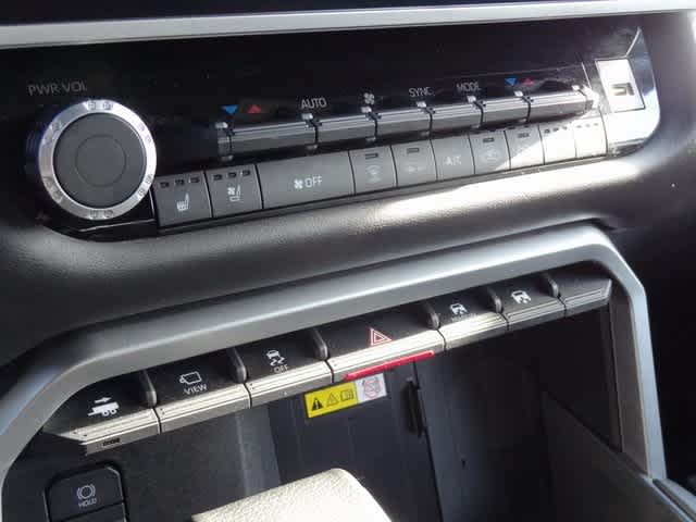 2023 Toyota Tundra Platinum