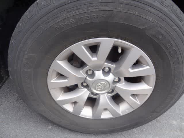 2017 Toyota Tacoma SR5