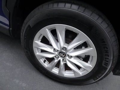 2025 Toyota Corolla Cross LE