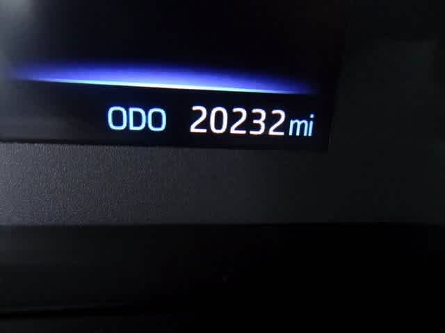 2025 Toyota Corolla Cross LE