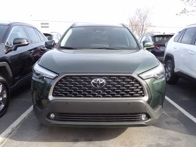 2024 Toyota Corolla Cross XLE