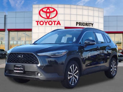 2025 Toyota Corolla Cross XLE
