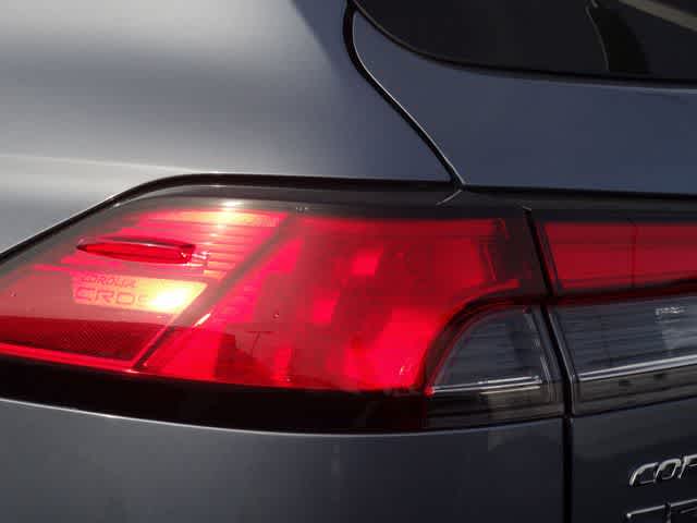 2025 Toyota Corolla Cross XLE