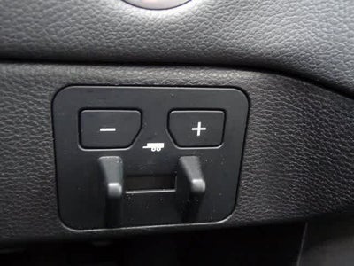 2023 Toyota Sequoia SR5