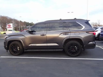 2023 Toyota Sequoia SR5