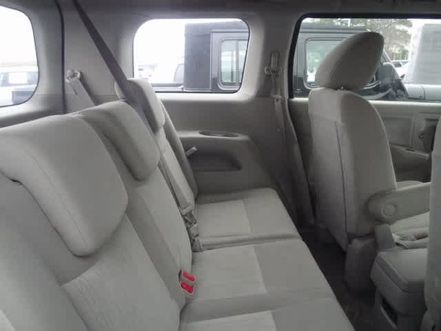 2014 Nissan Quest SV