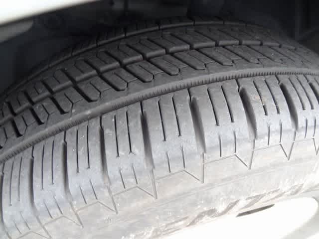 2014 Nissan Quest SV