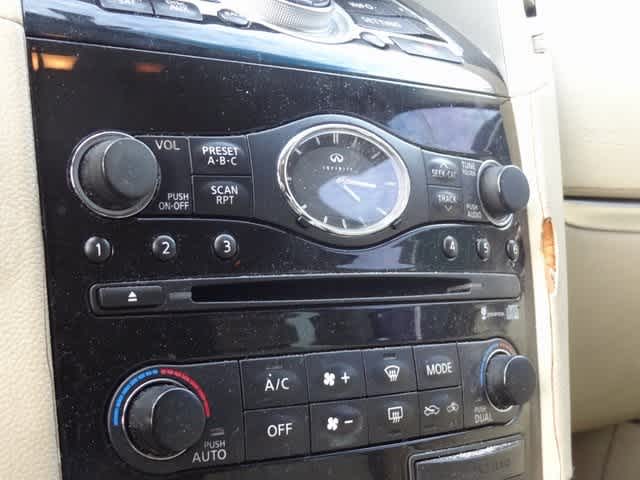 2009 INFINITI FX35 RWD 4dr