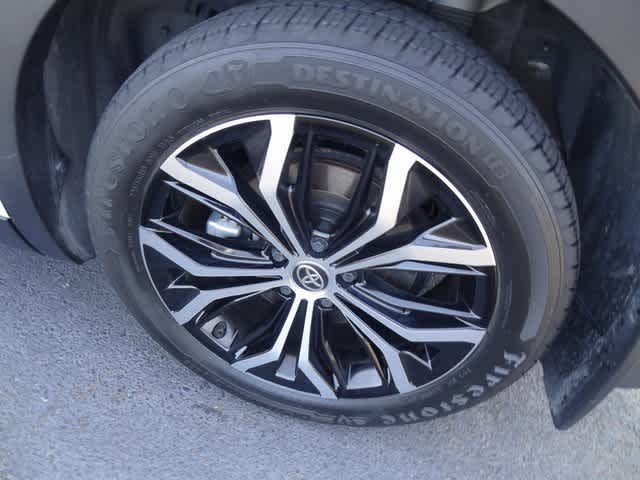 2023 Toyota Crown XLE