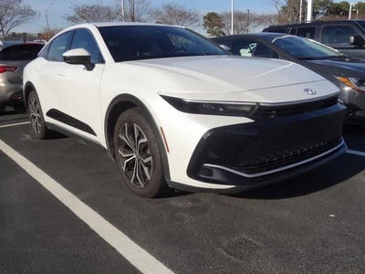 2024 Toyota Crown XLE