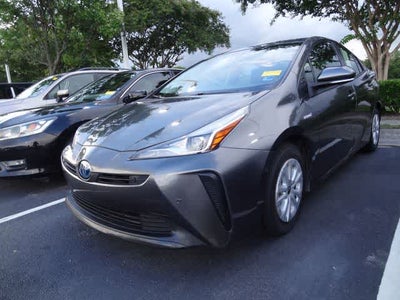 2022 Toyota Prius LE