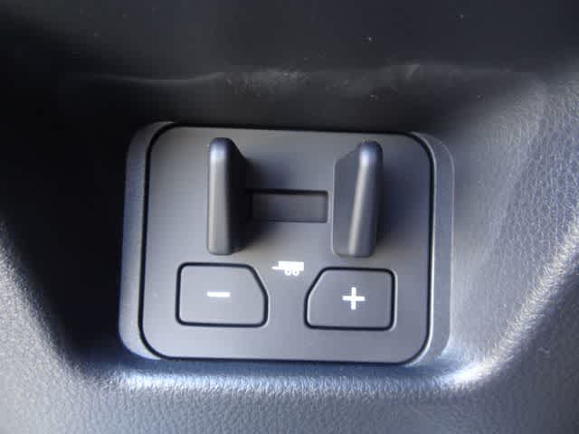 2024 Toyota Land Cruiser 4WD (Natl)