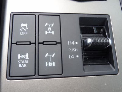 2024 Toyota Land Cruiser 4WD (Natl)