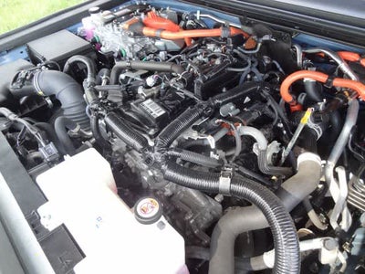 2024 Toyota Land Cruiser 4WD (Natl)
