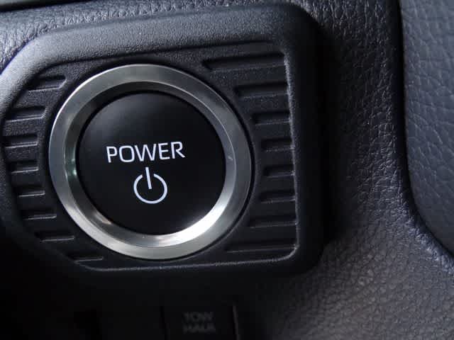 2024 Toyota Land Cruiser 4WD (Natl)