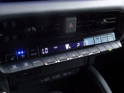 2024 Toyota Land Cruiser 4WD (Natl)
