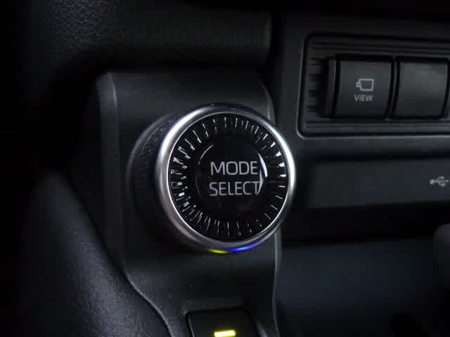 2024 Toyota Land Cruiser 4WD (Natl)