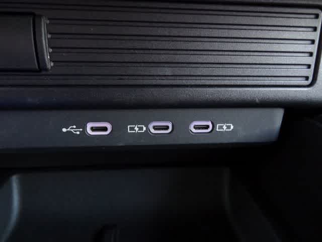 2024 Toyota Land Cruiser 4WD (Natl)