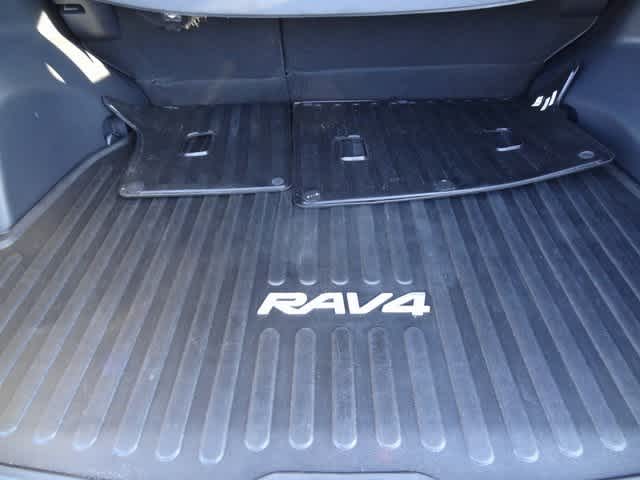 2024 Toyota RAV4 Prime SE