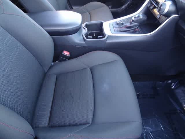 2024 Toyota RAV4 Prime SE