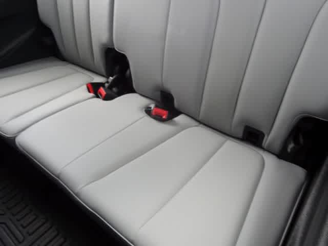 2025 Hyundai Palisade SEL Premium 8P