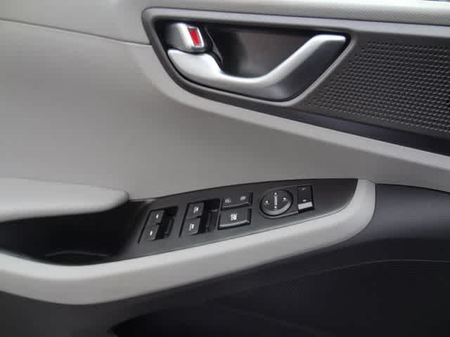 2020 Hyundai Ioniq Hybrid SEL
