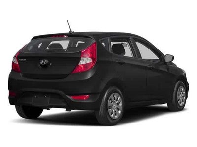 2016 Hyundai Accent 5-Door SE