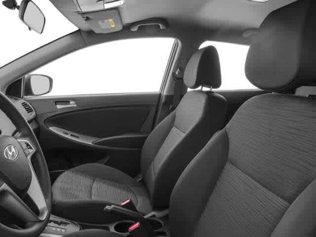 2016 Hyundai Accent 5-Door SE