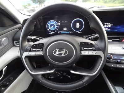 2024 Hyundai Elantra Limited