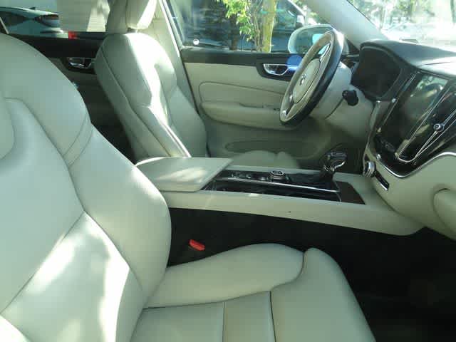 2019 Volvo XC60 Inscription