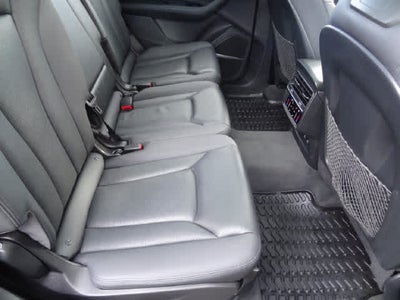 2022 Audi Q7 Premium Plus