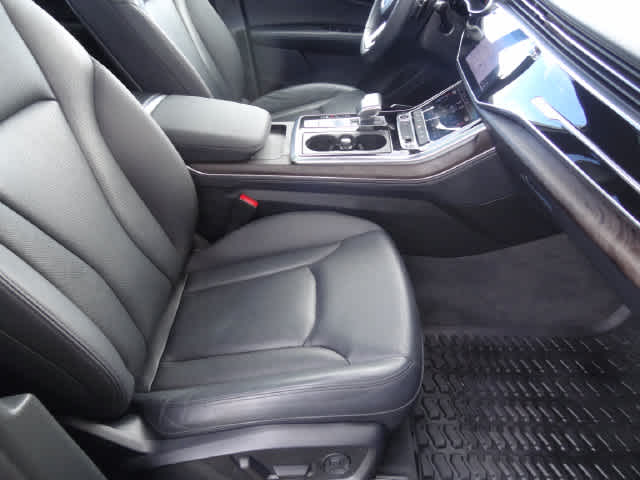 2022 Audi Q7 Premium Plus