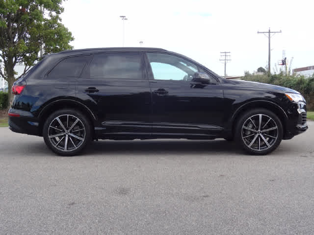 2022 Audi Q7 Premium Plus