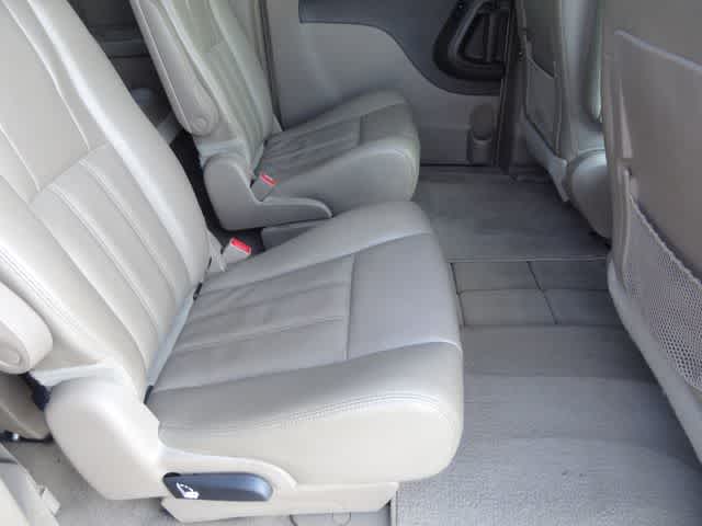 2014 Chrysler Town & Country Touring